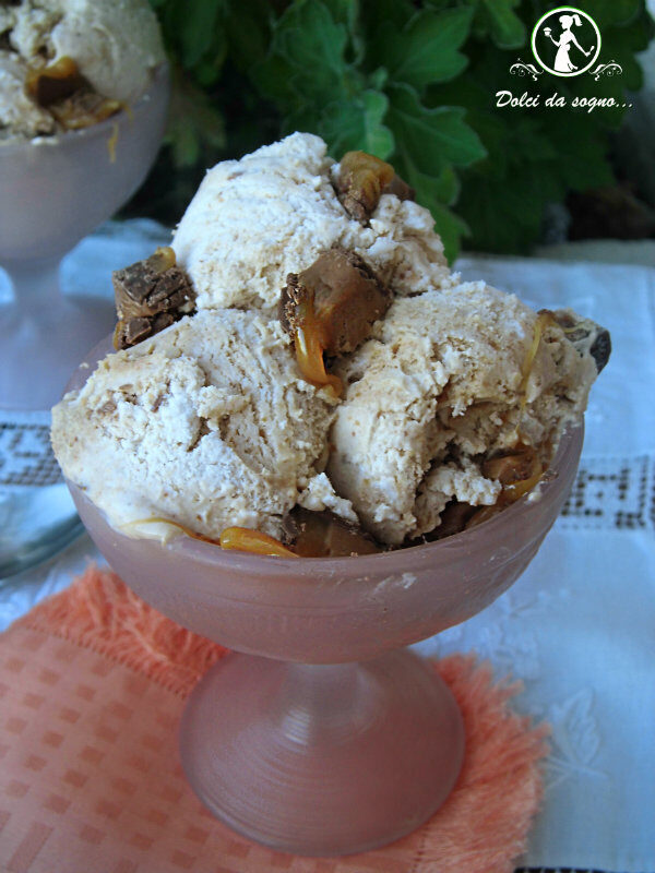 Gelato allo snickers