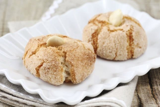 Gli amaretti 3 tipi di ricette regionali di questo tipico dolce italiano