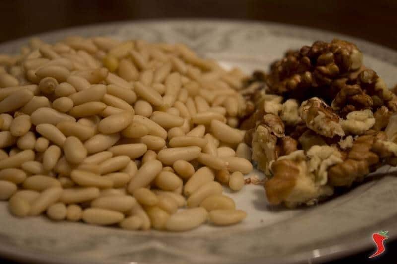GNOCCHI CON SALSA DI NOCI E PINOLI