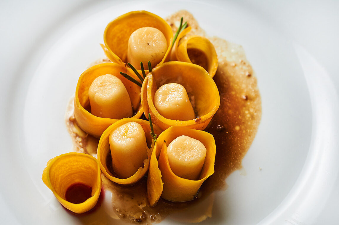 gnocchi di zucca con zucca marinata e riduzione al balsamico