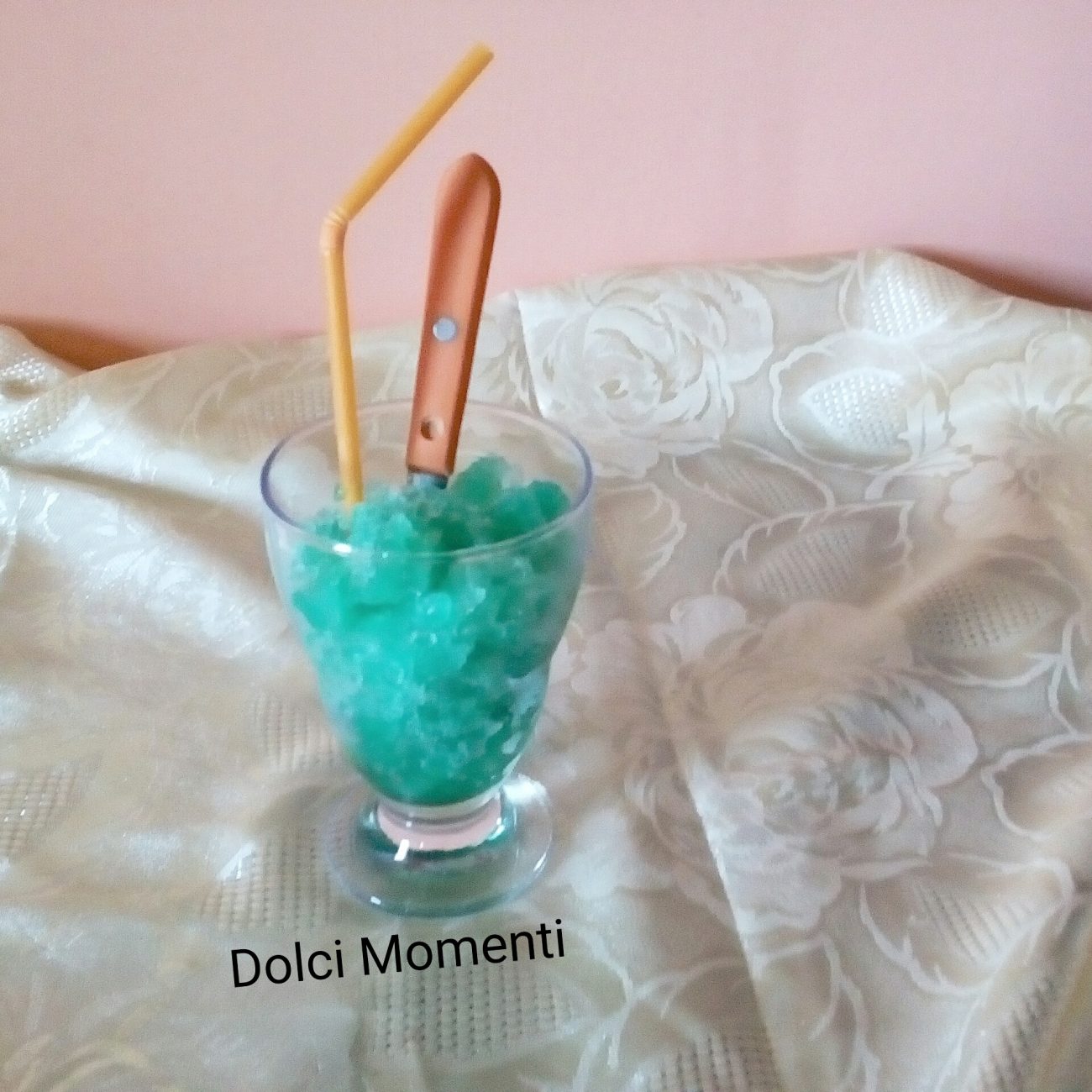 Granita alla menta fatta in casa