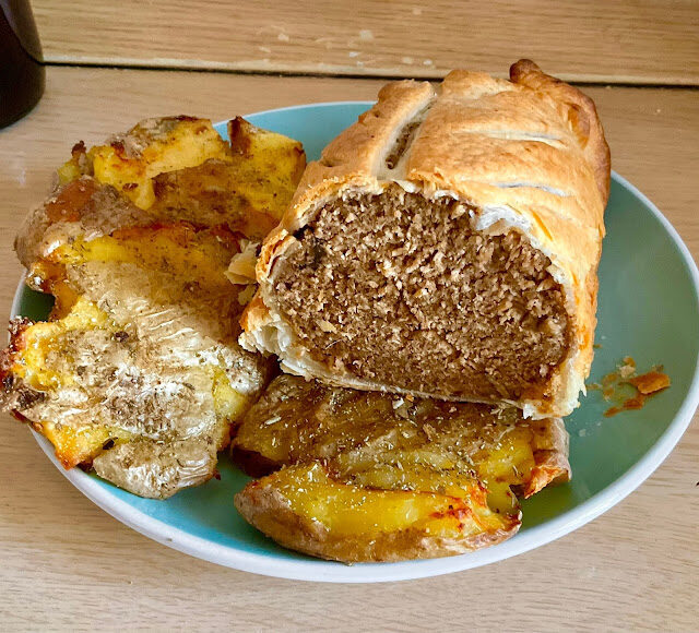 Gusto avvolgente? polpettone di natale, tutto veg.