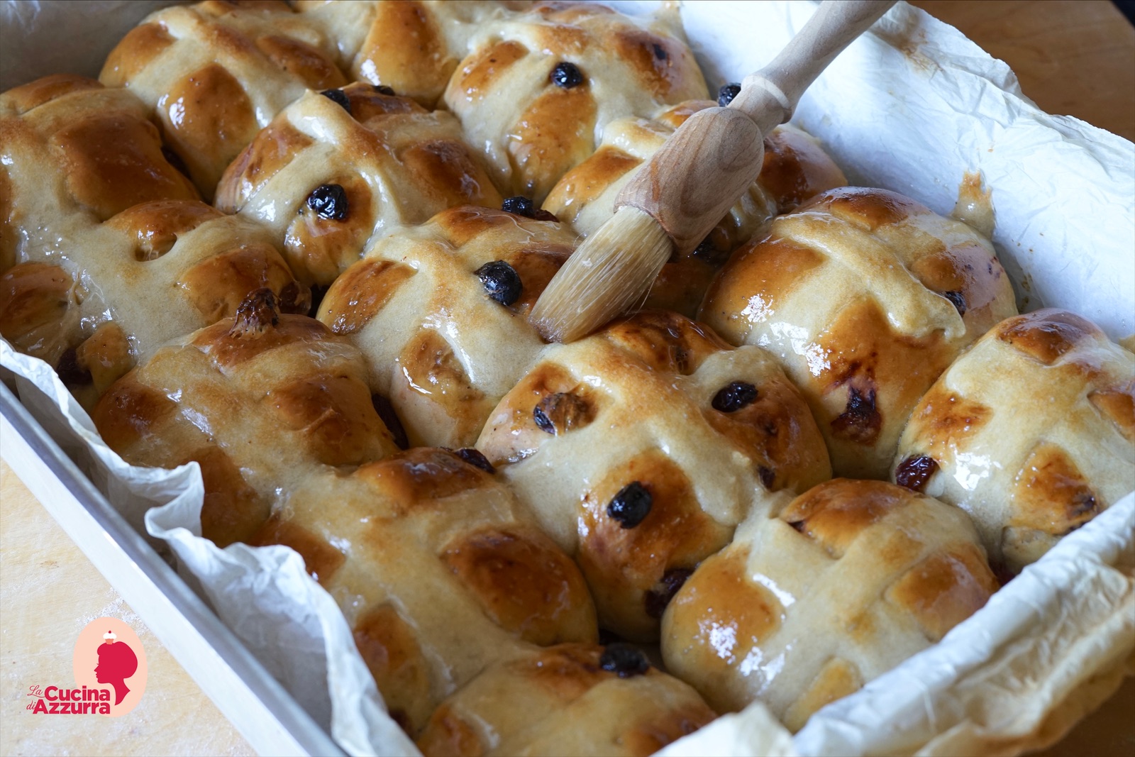 Hot cross buns