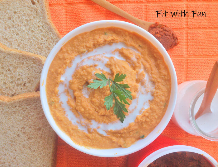 Hummus alla thailandese con latte di cocco e curry