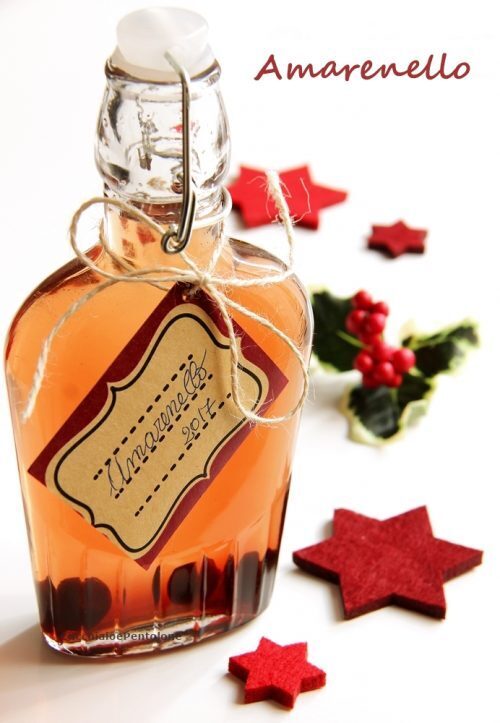 Idee per natale: liquore allo sciroppo di amarene