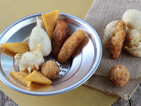 Il cuoppo e la pizza fritta
