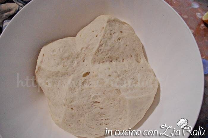 Impasto base per focaccia  veloce
