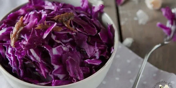 Insalata di cavolo rosso