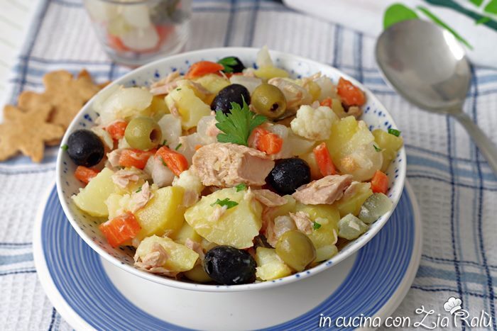 Insalata di patate e giardiniera