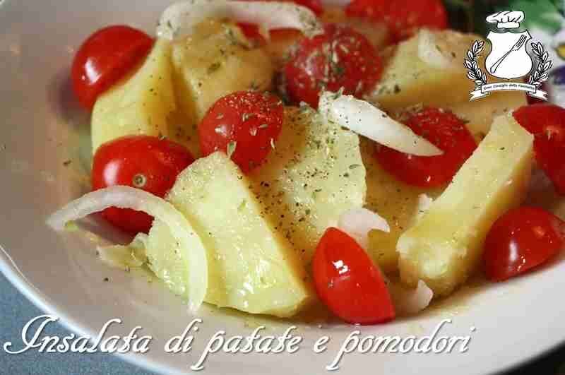 Insalata di patate e pomodori