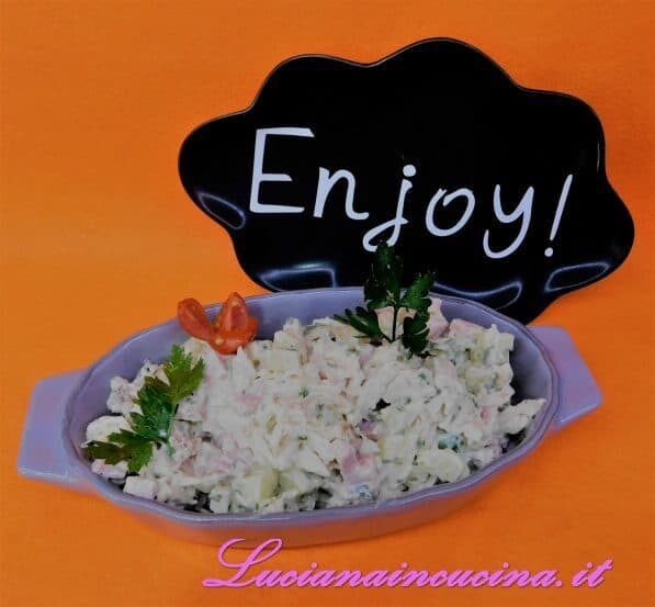 Insalata di pollo (piatto di recupero)