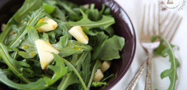 Insalata di rughetta e mele