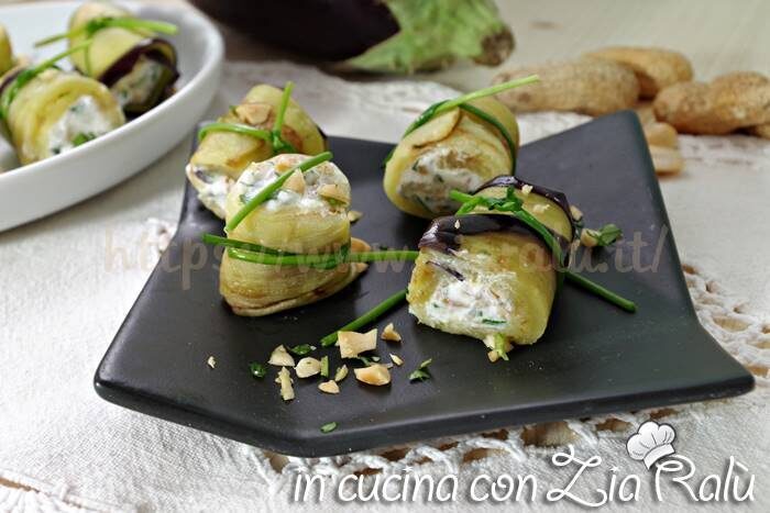 Involtini di melanzane – antipasto finger food