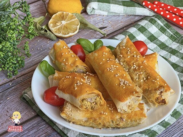 Involtini di pasta fillo con ripieno di carne