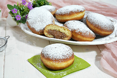 Krapfen farciti ricetta facile