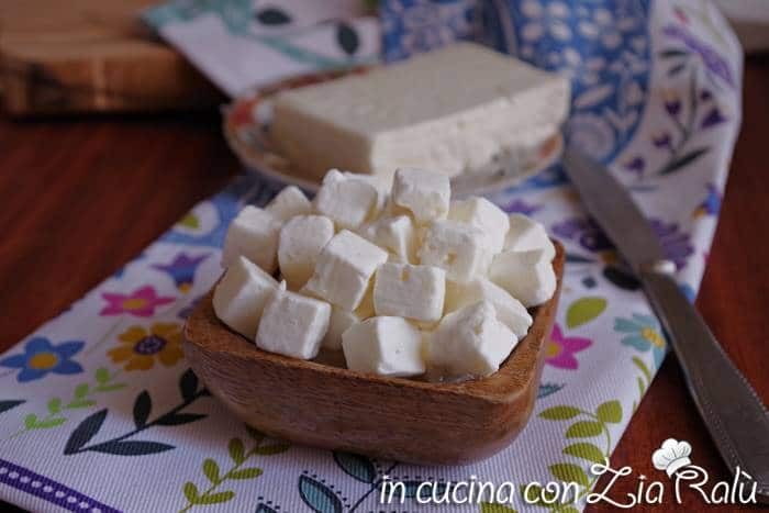 La feta formaggio greco proprietà ricette