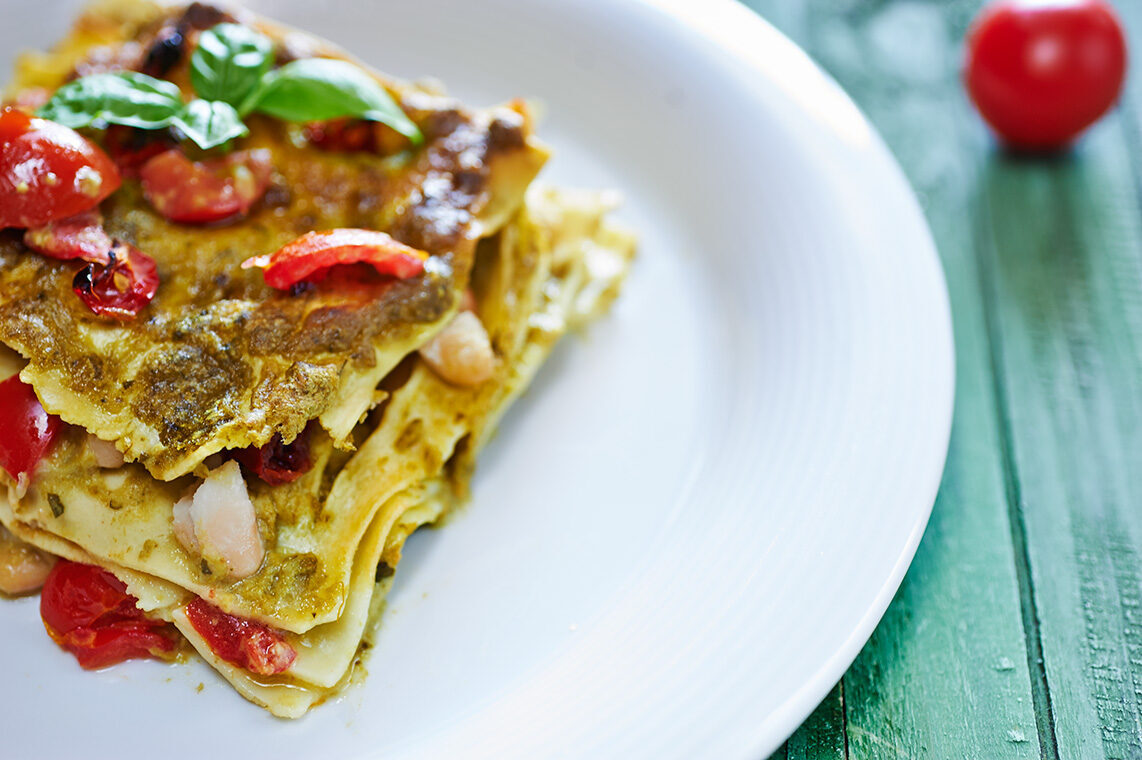 Lasagna con crema di fagiolini e pomodoro