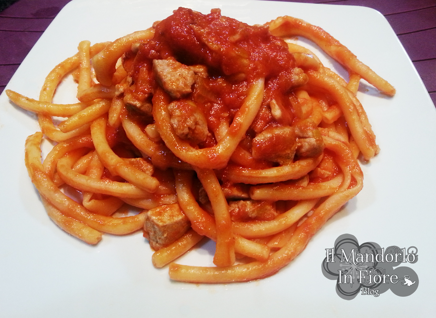 Maccheroni al sugo di tonno