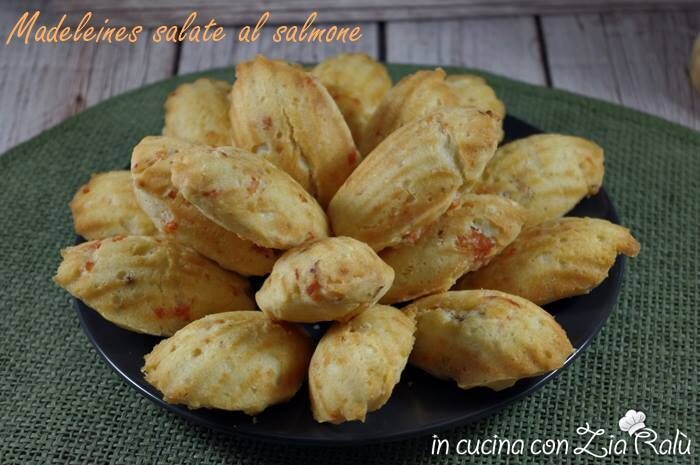 Madeleines salate al salmone affumicato