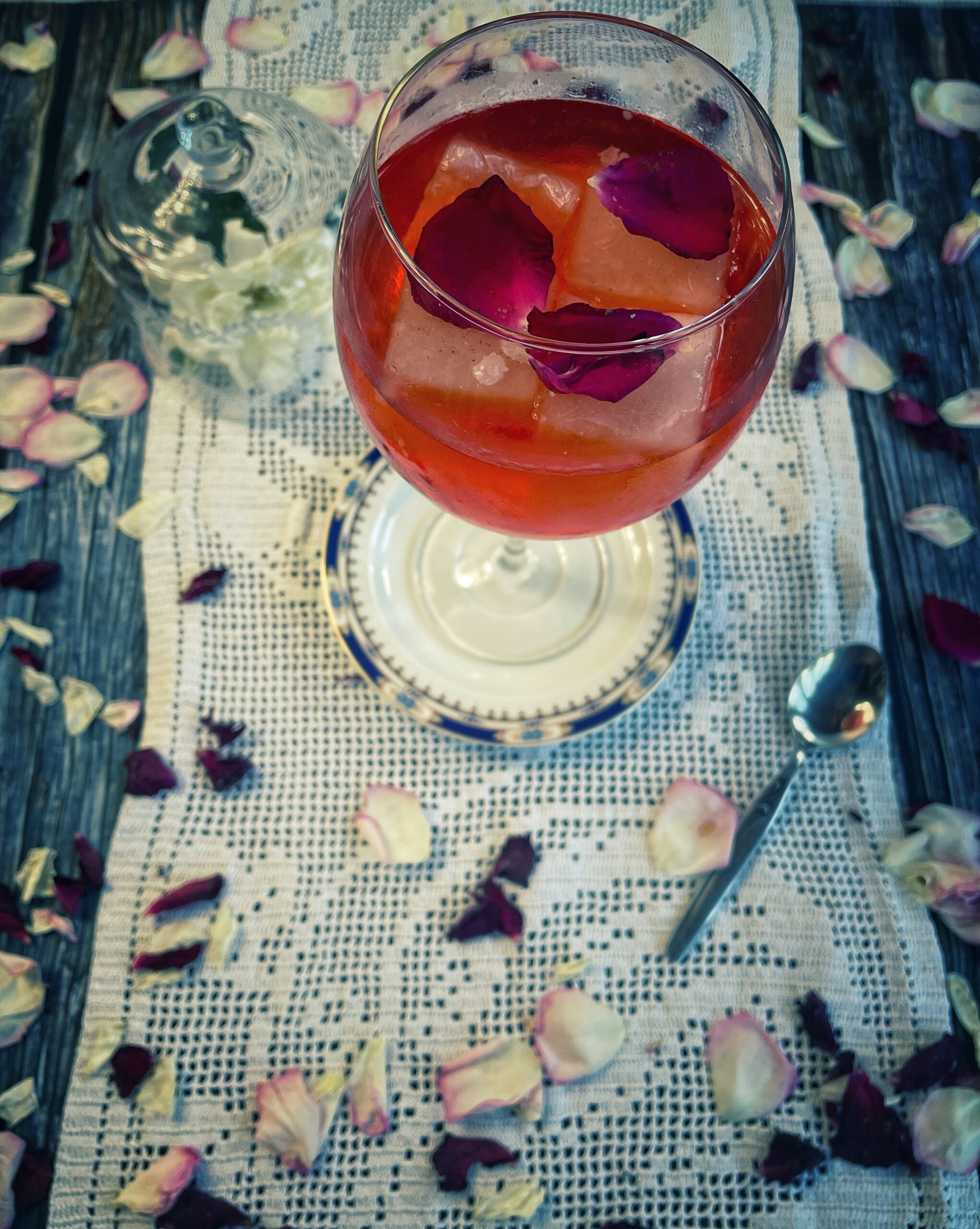 Mahalepi, il doce cipriota con sciroppo di rose