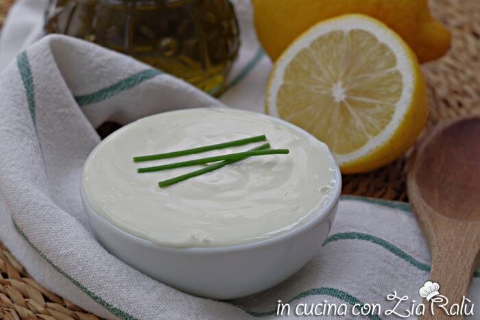 Maionese senza uova allo yogurt