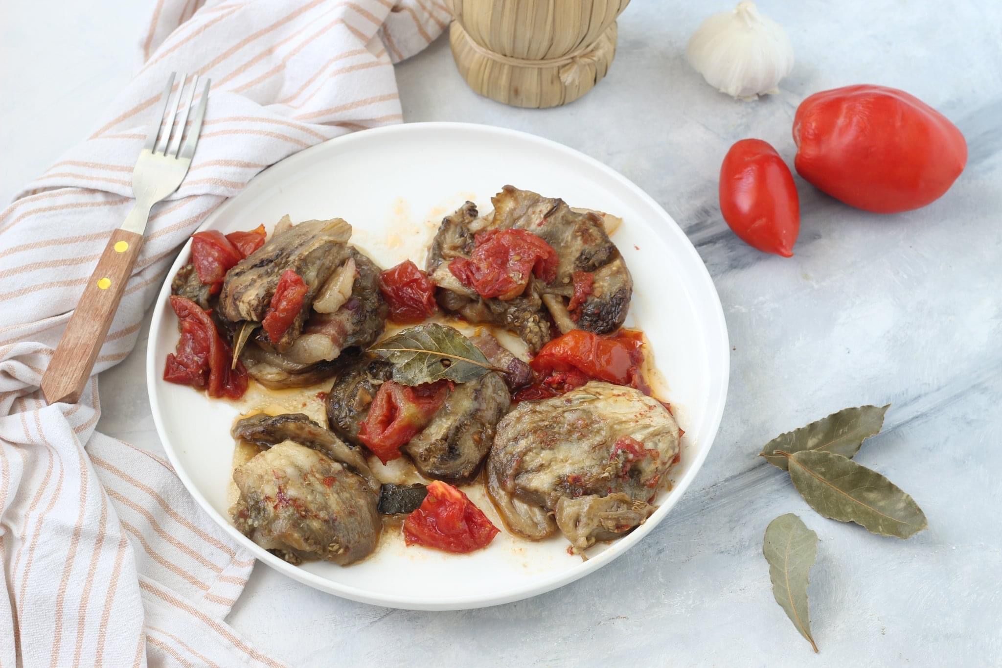 Melanzane abbottonate