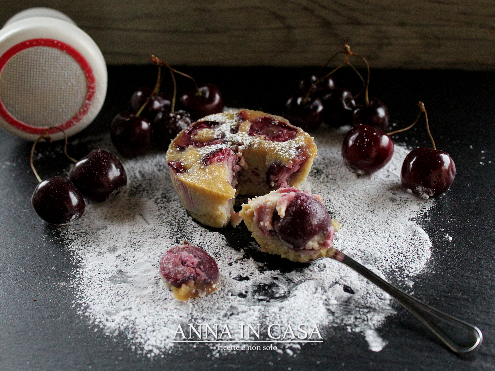 Mini clafoutis alle ciliegie senza glutine e senza lattosio