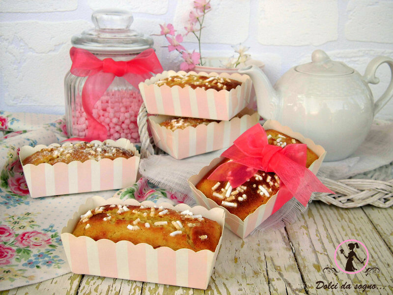 Mini plumcake di ricotta al limone