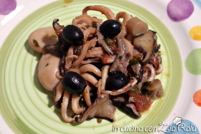 Moscardini con funghi cardoncelli