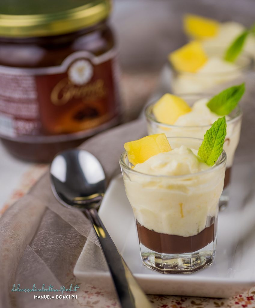 Mousse mango e cacao