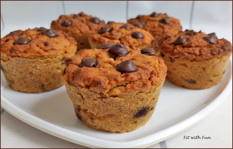 Muffin 4 ingredienti: zucca, ceci, avena e burro di arachidi