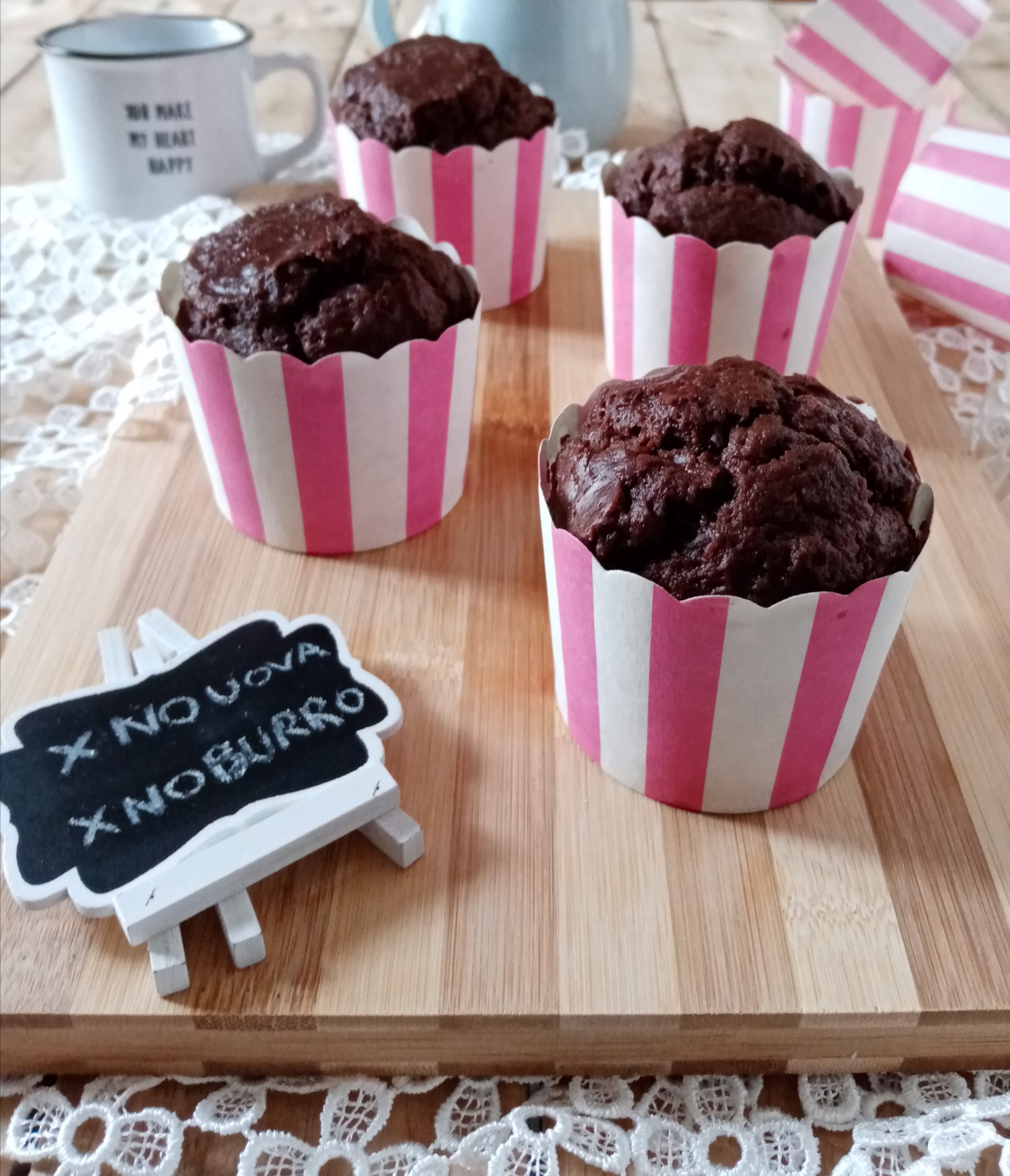 Muffin al cacao senza uova e burro