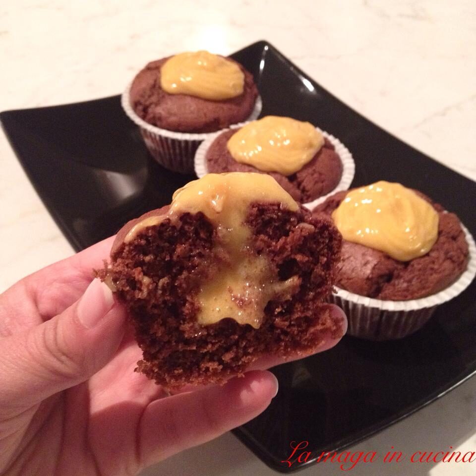 Muffin al cioccolato con crema zabaione