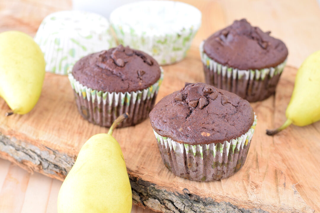 Muffin con pere e cioccolato