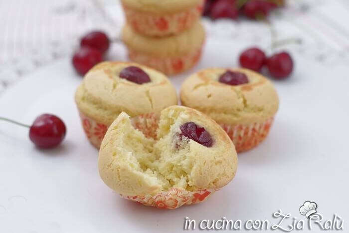 Muffin senza glutine alle ciliegie
