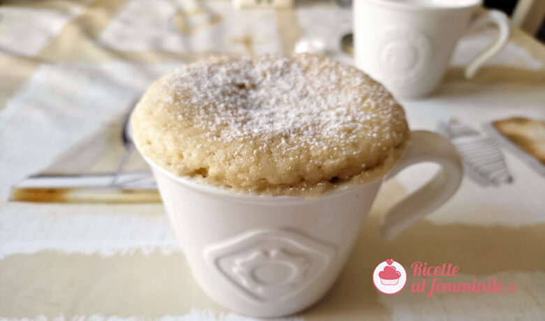 Mug cake: torta in tazza al microonde senza uova
