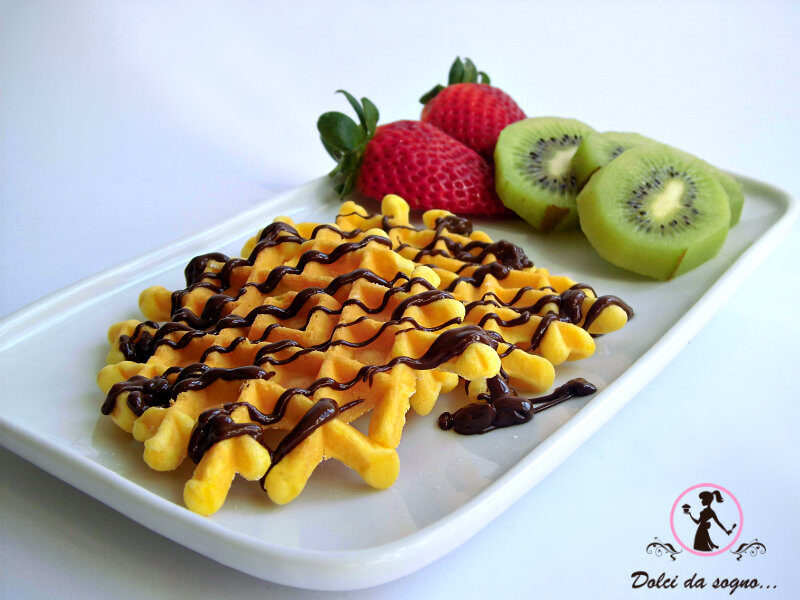 Neole con la frutta