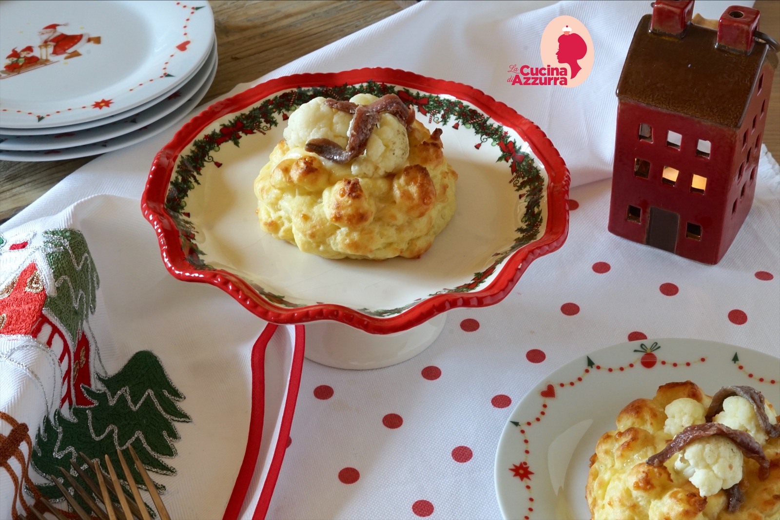 Nidi di patate con cavolo, formaggio fuso e acciughe