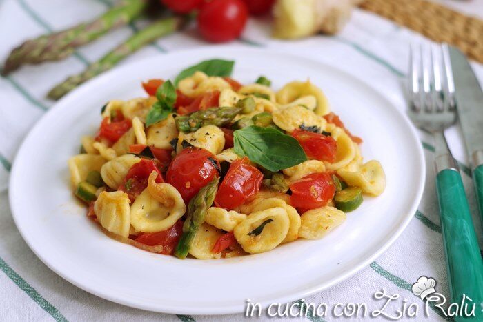 Orecchiette asparagi zenzero e pomodorini
