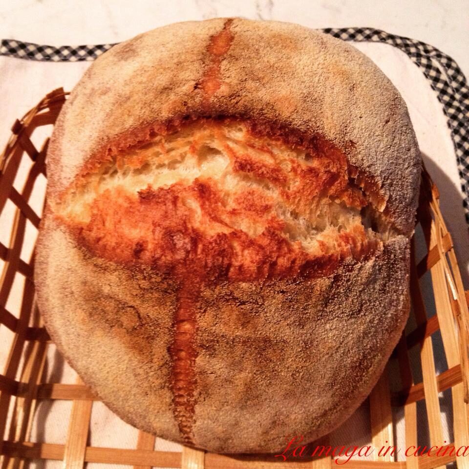 Pagnotta di semola di grano duro con lievito madre