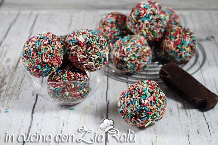 Palline mascarpone e cioccolato senza uova