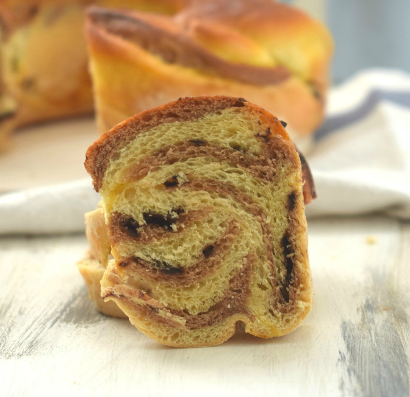 Pan brioche con vortice al cacao hokkaido chocolate bread