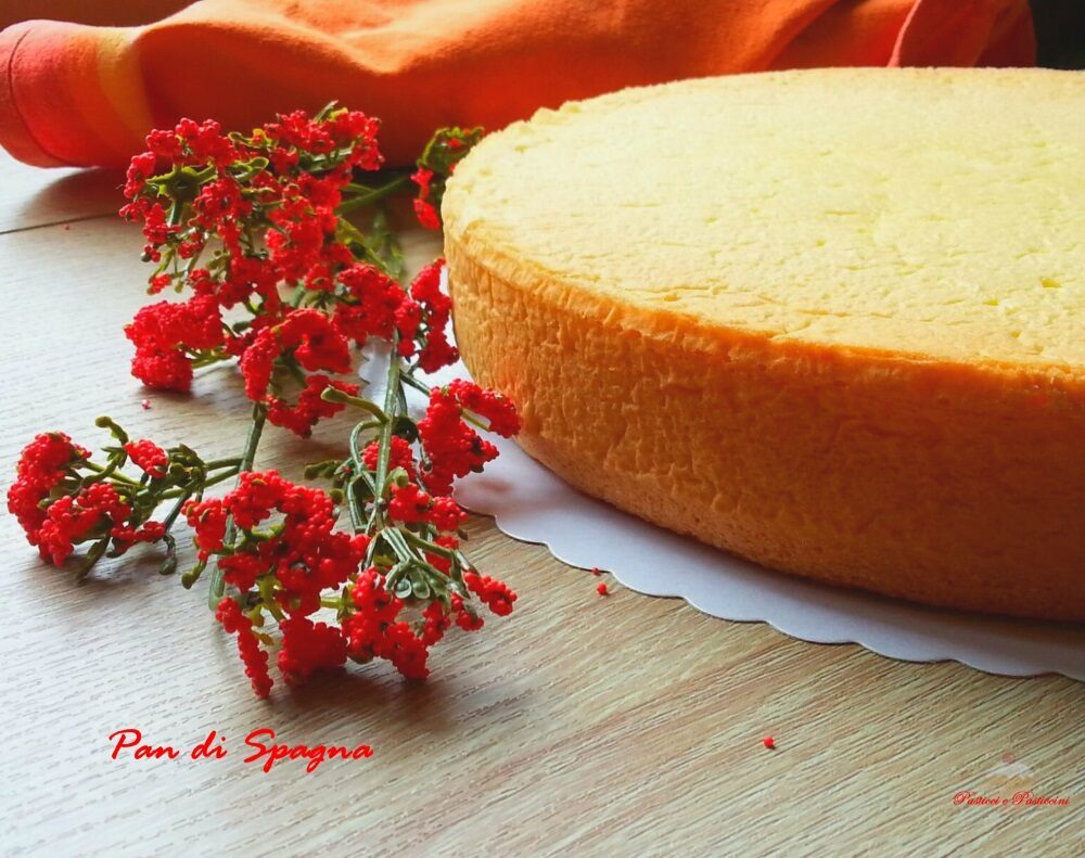 Pan di spagna soffice da farcire