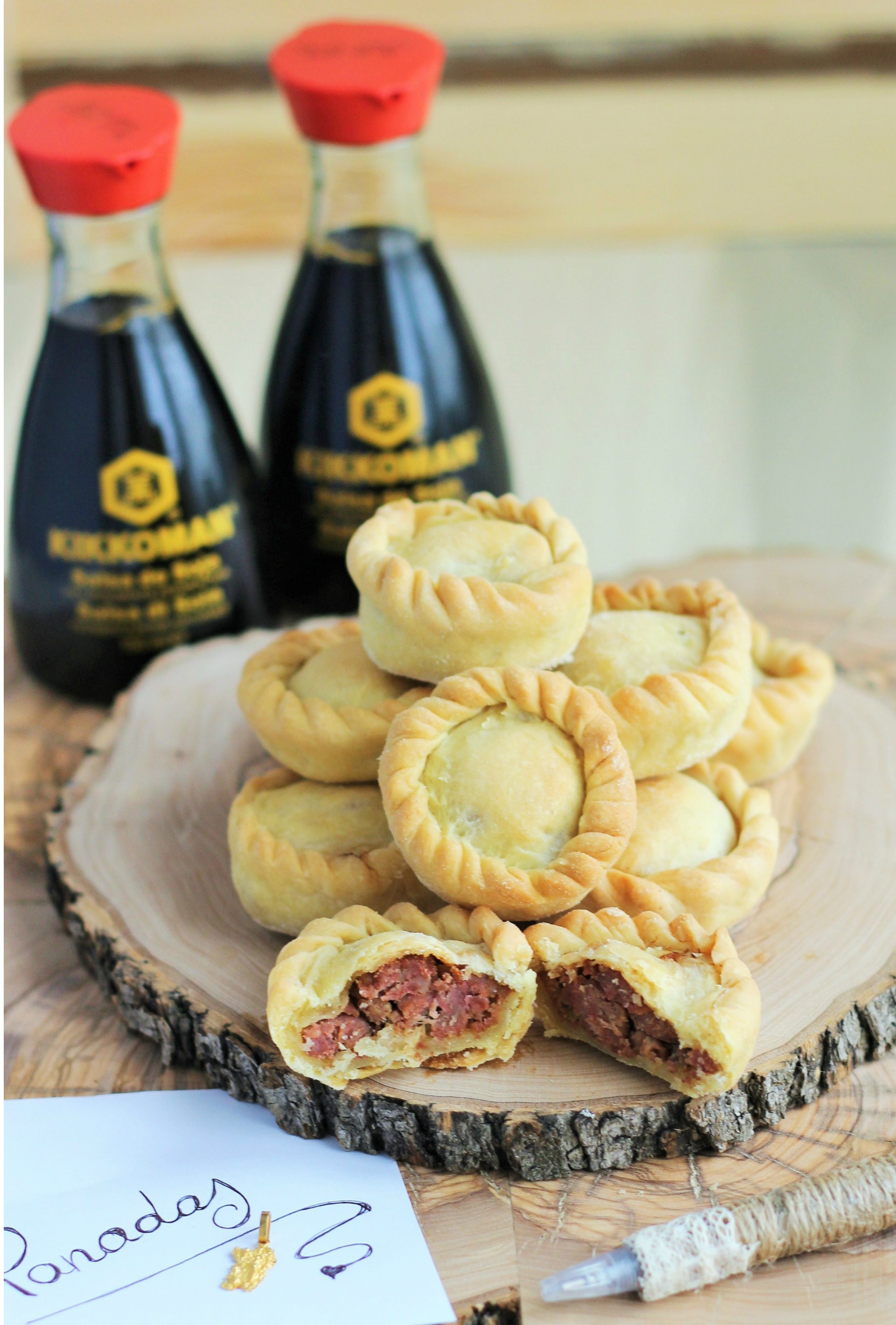 Panadas con carne di maiale per kikkomania