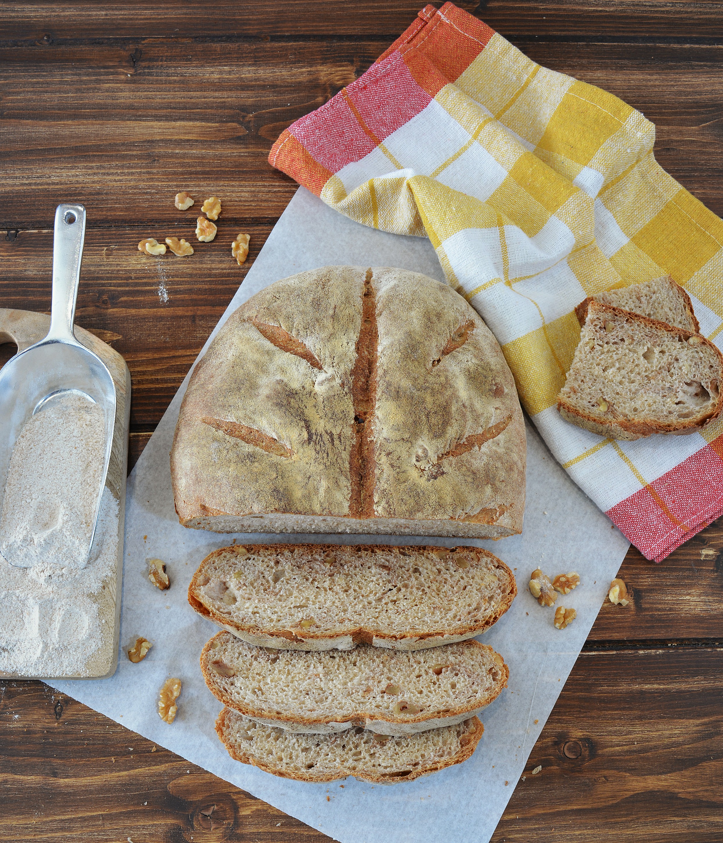 Pane alle noci e miele