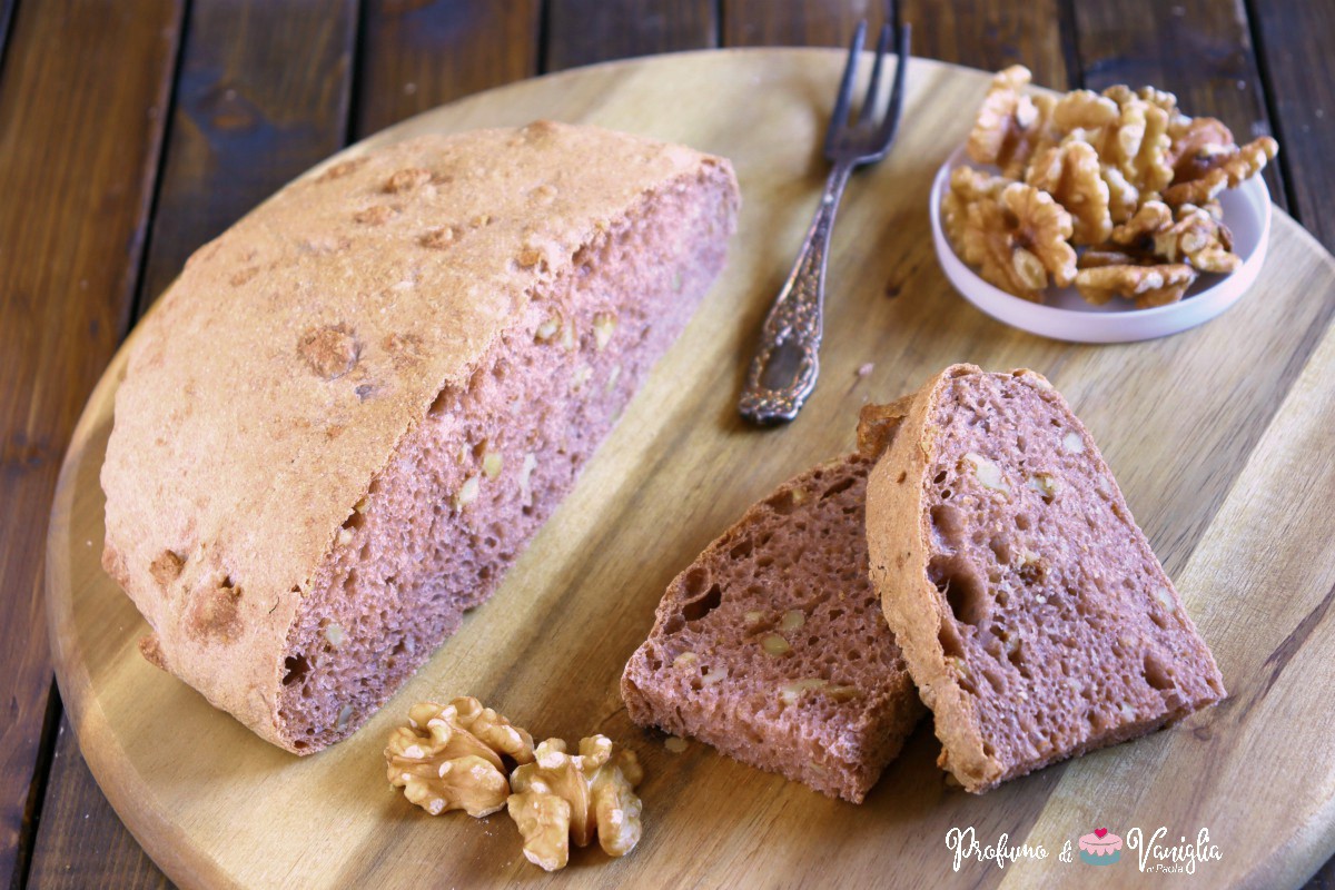 PANE INTEGRALE ALLE NOCI