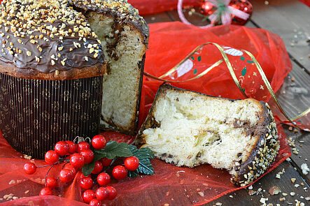 Panettone con gocce di cioccolato e nutella