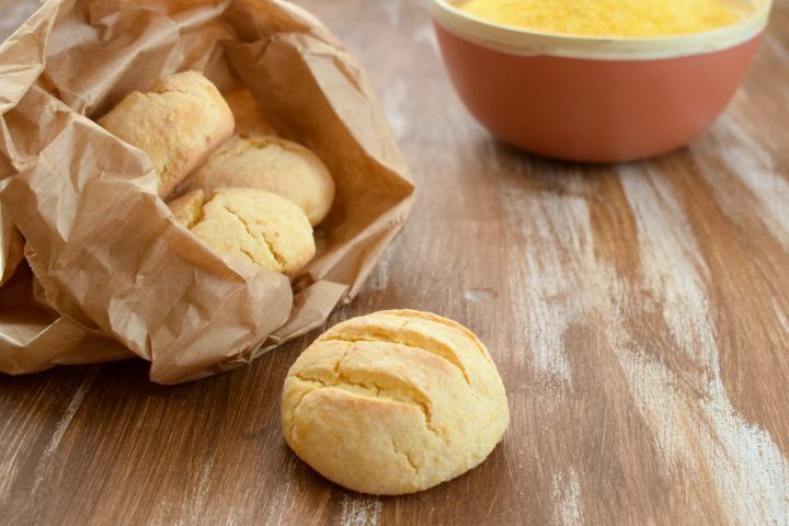 Panini rustici con farina di mais
