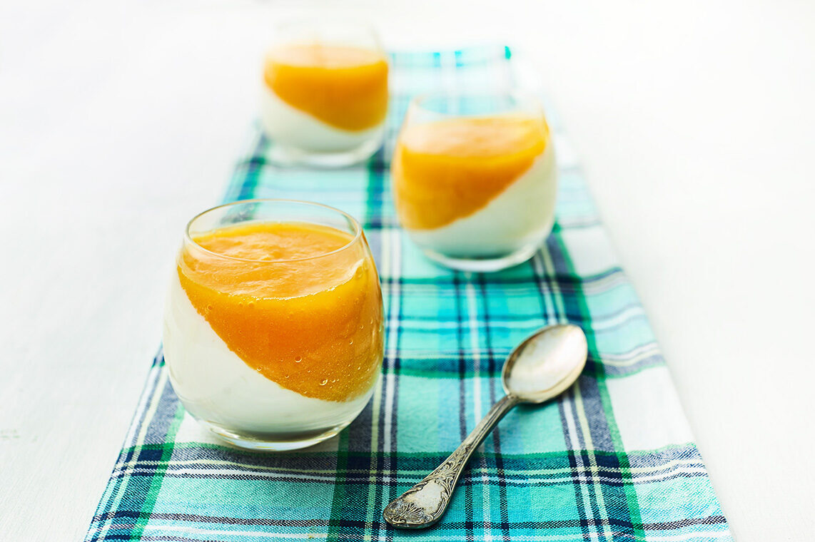 Pannacotta al mango e cointreau
