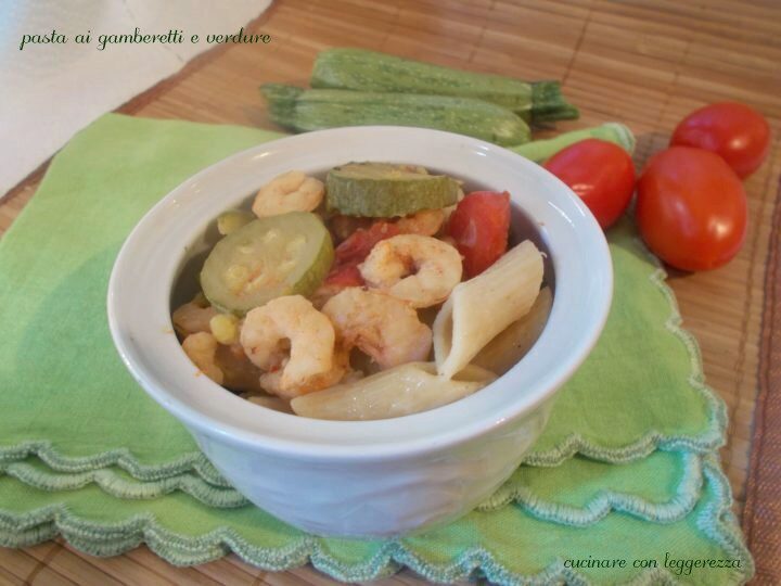 Pasta ai gamberetti e verdure